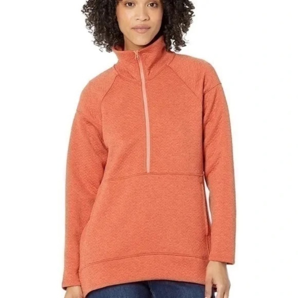 L.L. Bean FlexForward Quilted 1/2 Zip Pullover Top